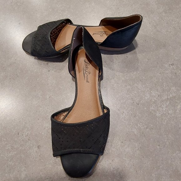 LUCKY BRAND Leather Laser-Cut Open Toe Sandals - Black - Size 7.5M - Picture 1 of 7